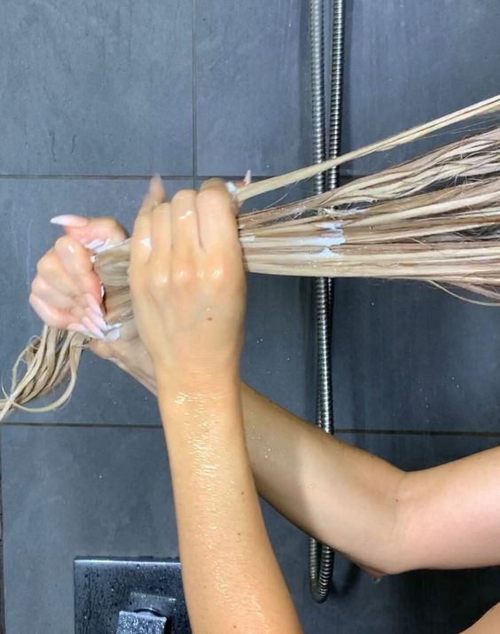 Pure Nourishing Magical Hair Treatment - NUWELLTH