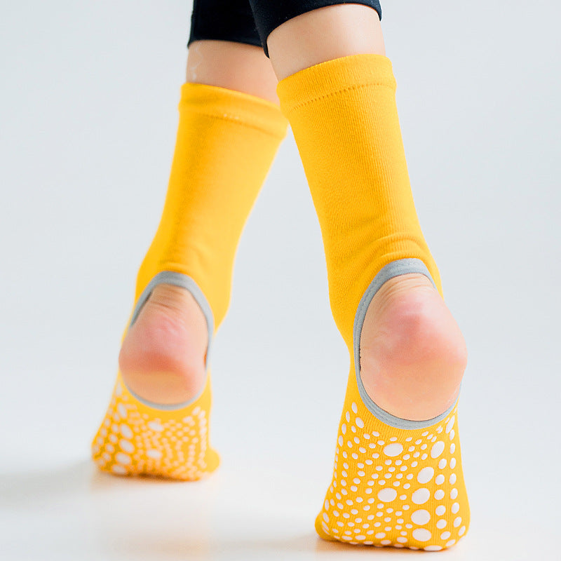 Non-slip Yoga Socks - NUWELLTH