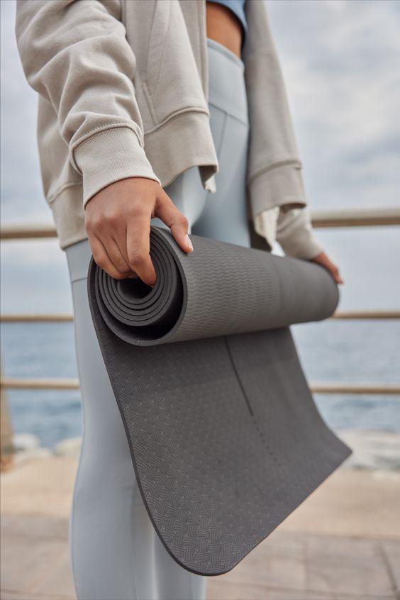 GripFlow Yoga Mat With Position Lines